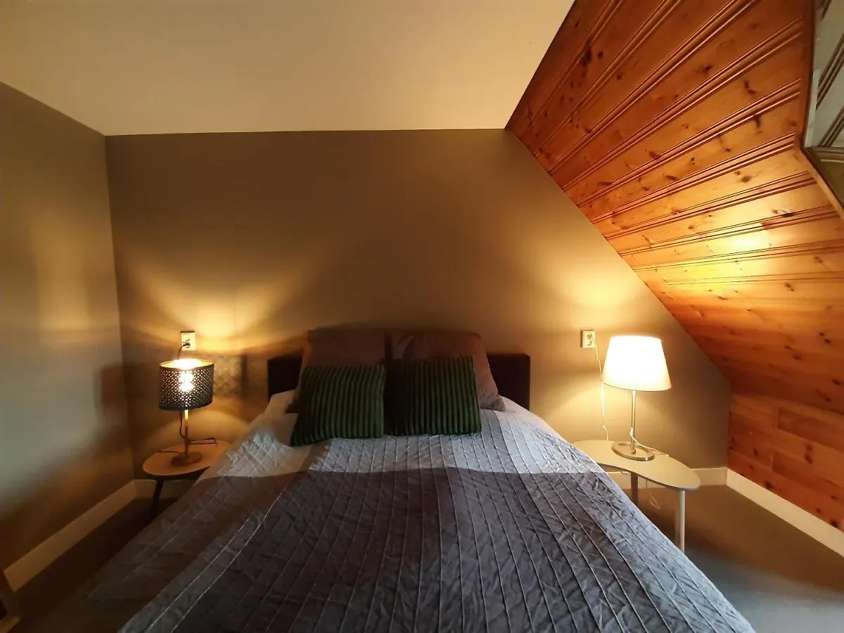 Bed & Breakfast Appartement Voorhuis En Chalet Klein Waterland Amsterdam Netherlands