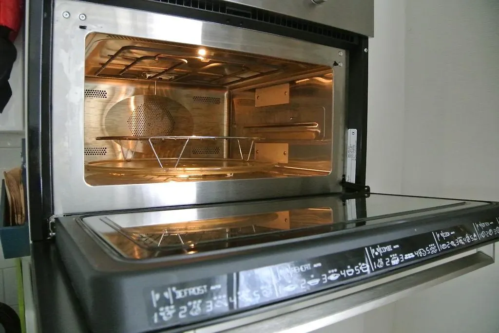 Bed & Breakfast Appartement Voorhuis En Chalet Klein Waterland Amsterdam Netherlands